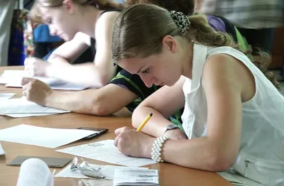 Вузы нужно укрупнять, а не закрывать