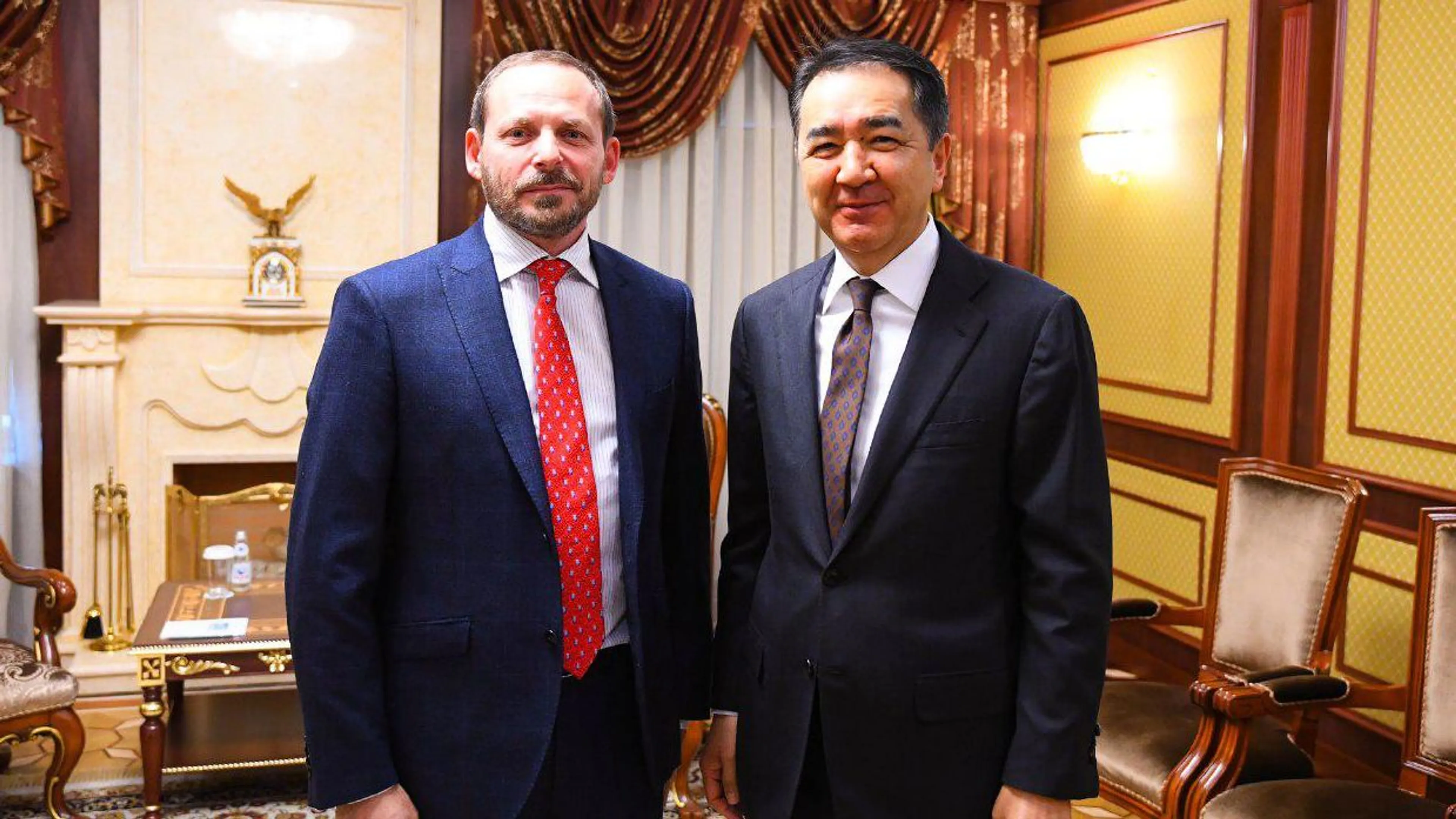 Капитал - Бакытжан Сагинтаев встретился с сооснователем группы компаний Яндекс