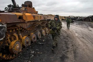 Капитал - ДНР отводит технику от линии фронта