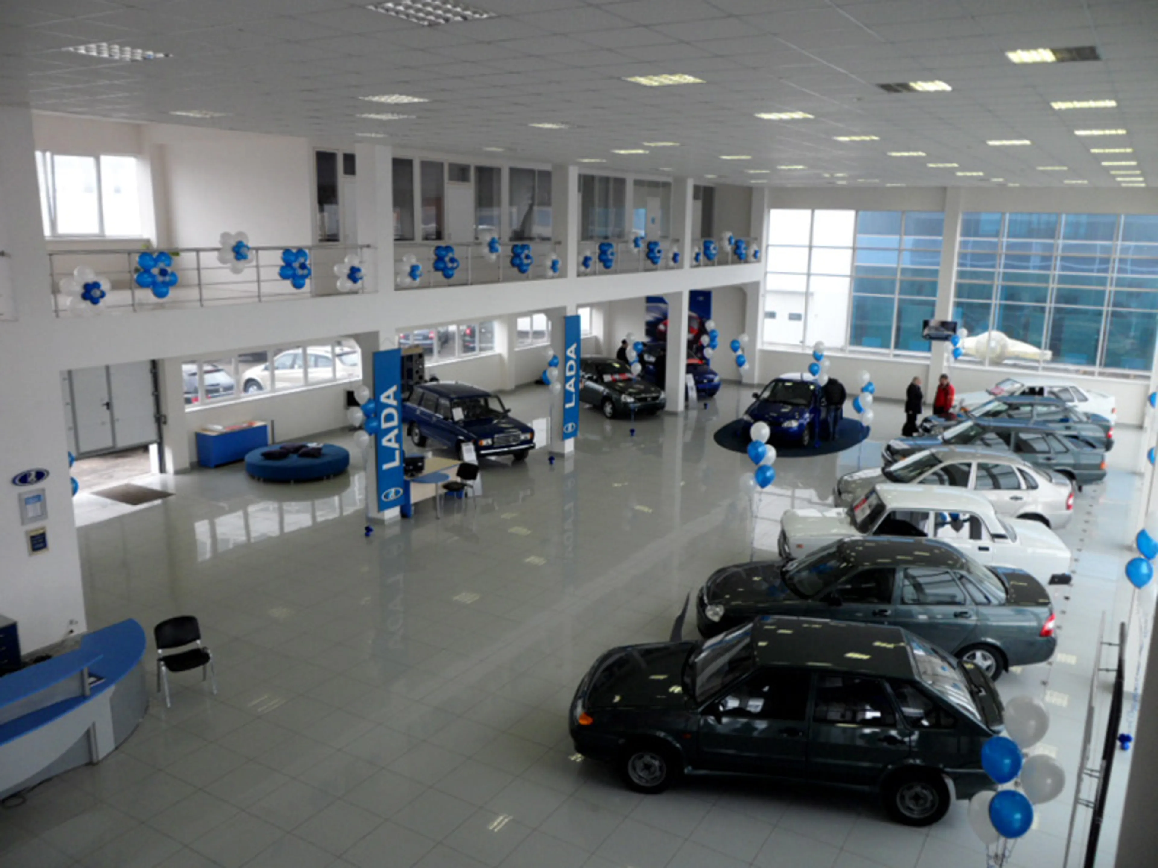 Капитал - За восемь месяцев из России в Казахстан ввезено 192 тыс. авто