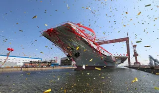 Капитал - Китай спустил на воду авианосец собственной постройки