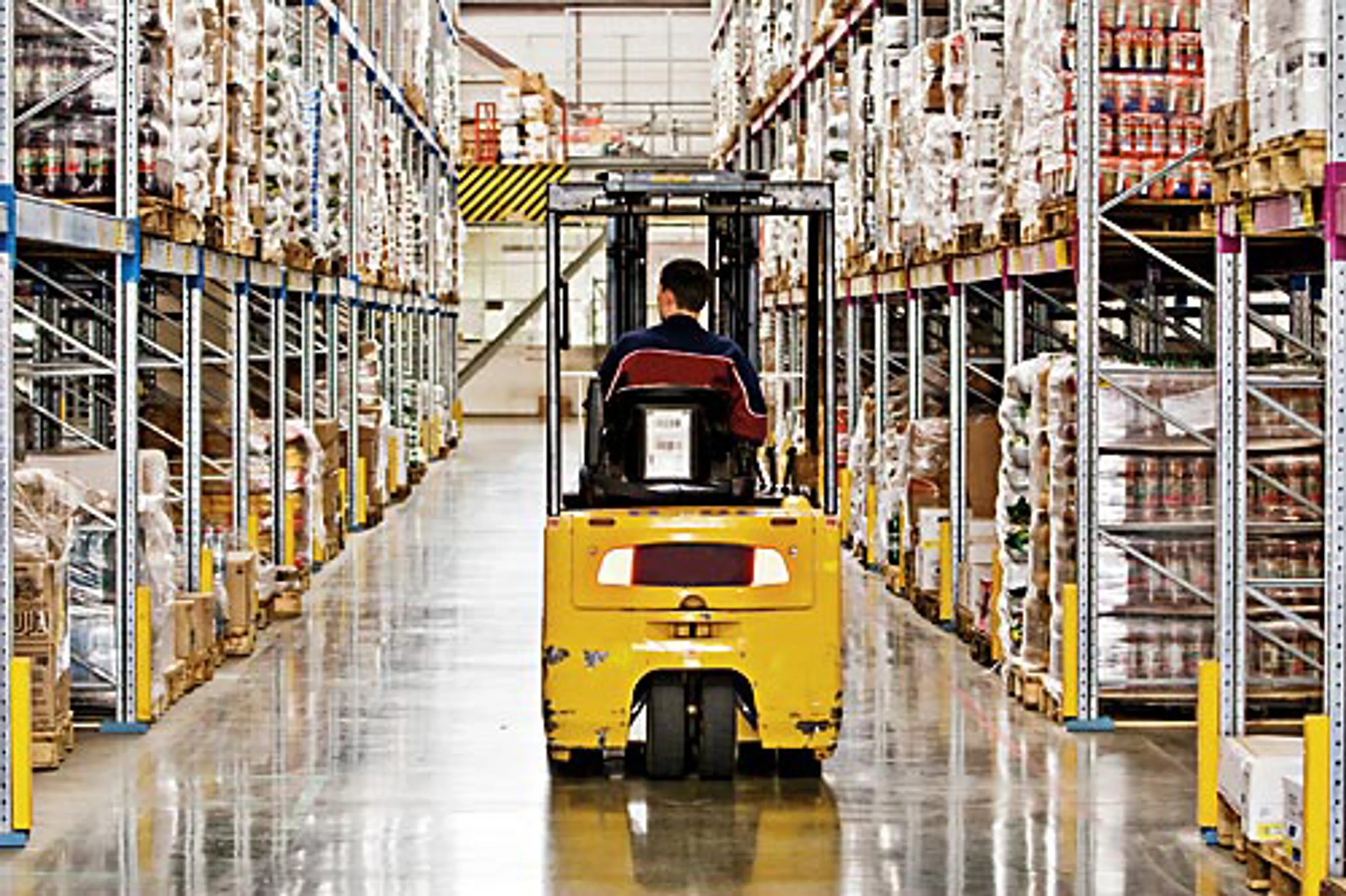 Капитал - Почти половина объема оптовых продаж приходится на Алматы