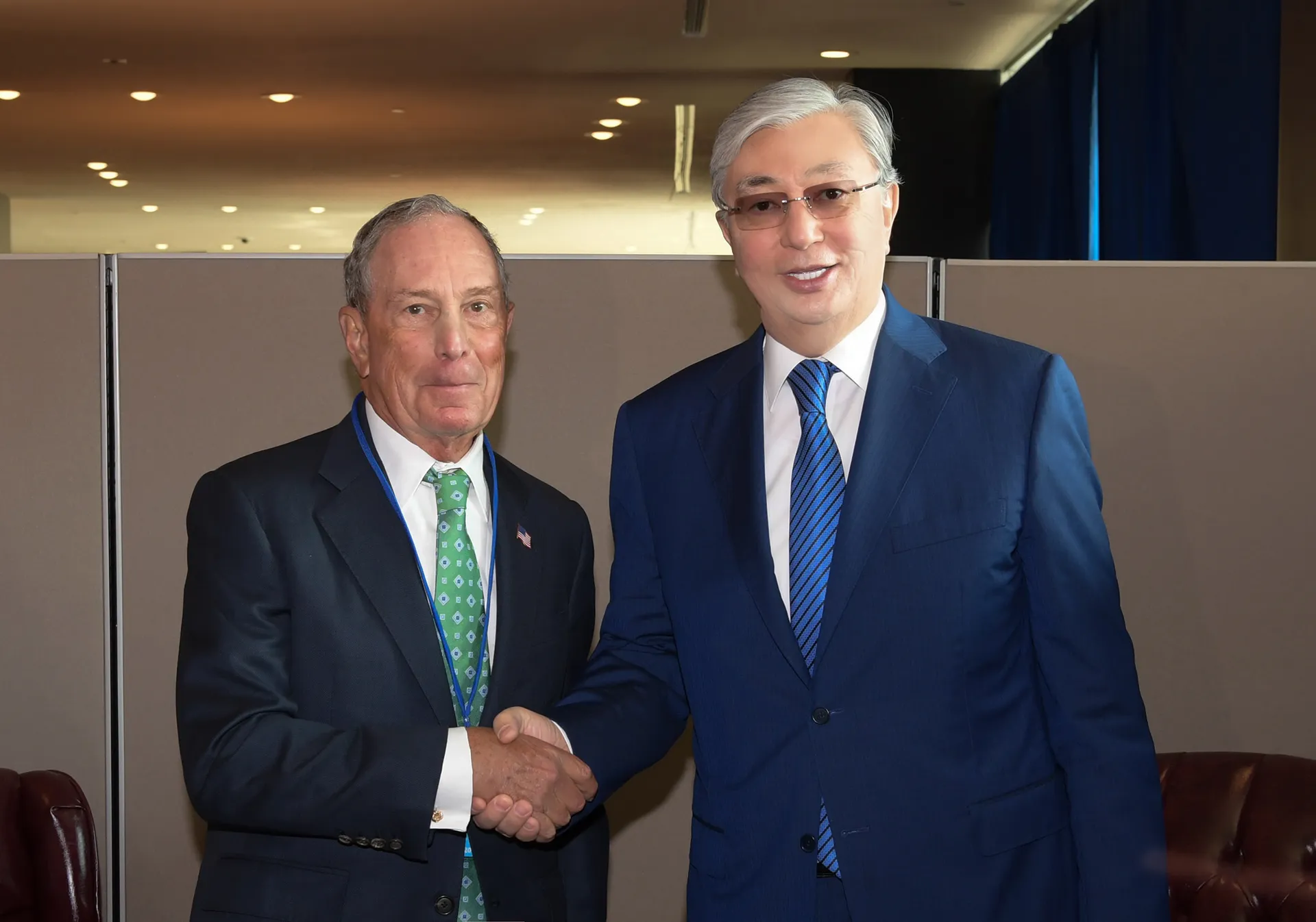 Капитал - Президент пригласил Майкла Блумберга посетить Казахстан