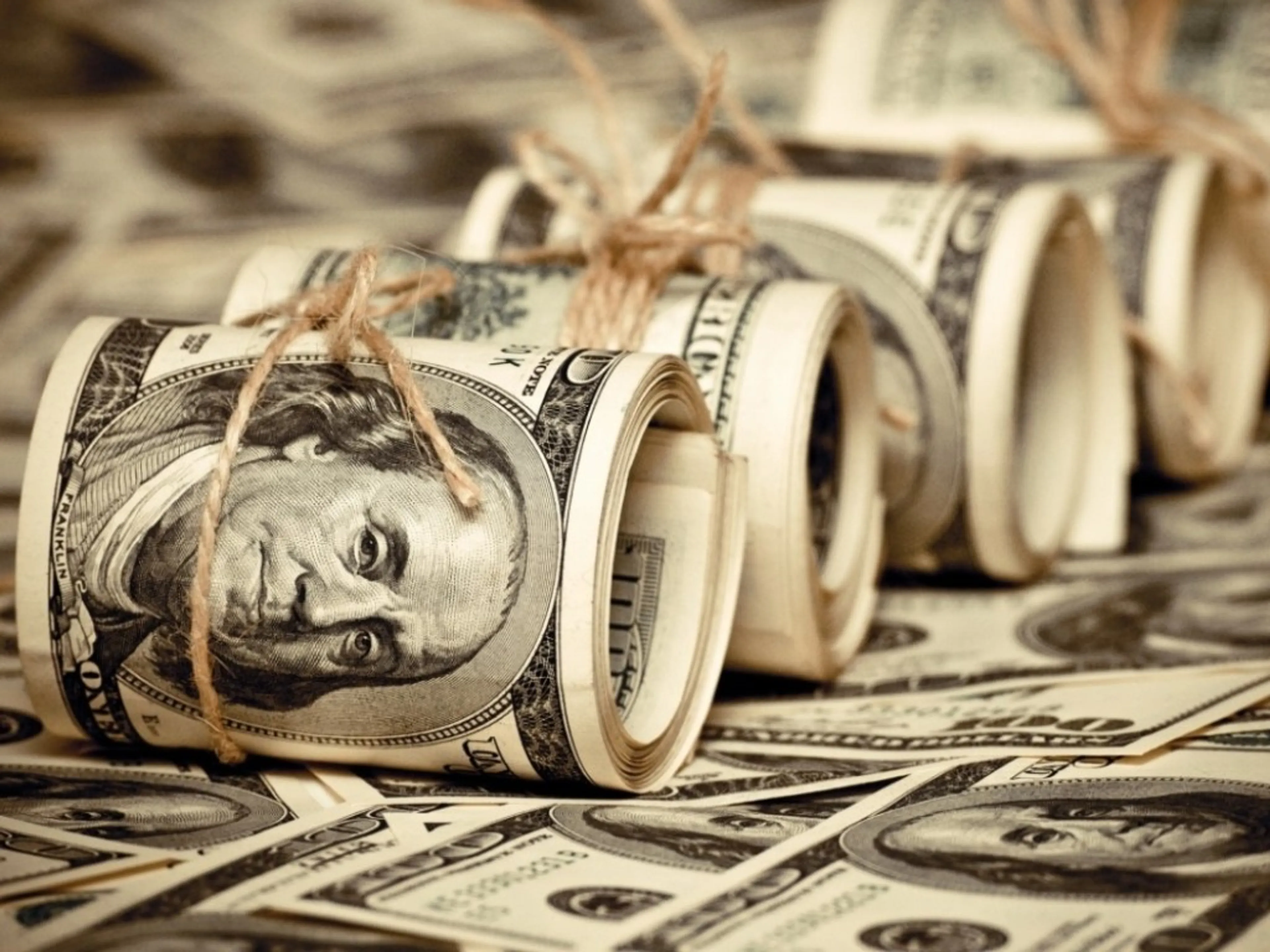 Капитал - Конец доллара или доллар без конца?