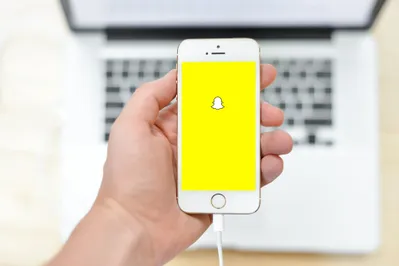 Snapchat планирует провести IPO на NYSE