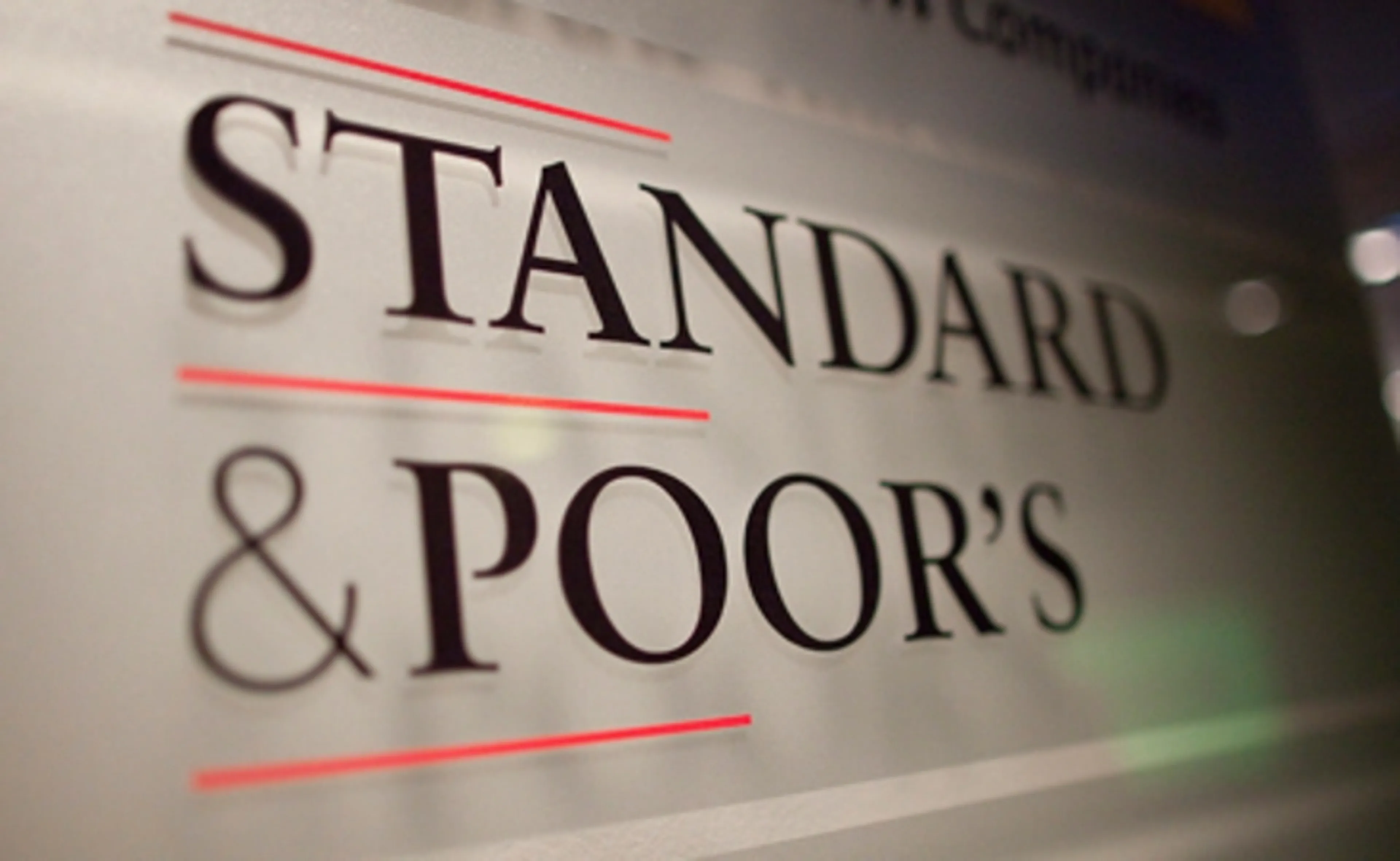 Капитал - S&P: Крупный банк не всегда банк лучшего качества