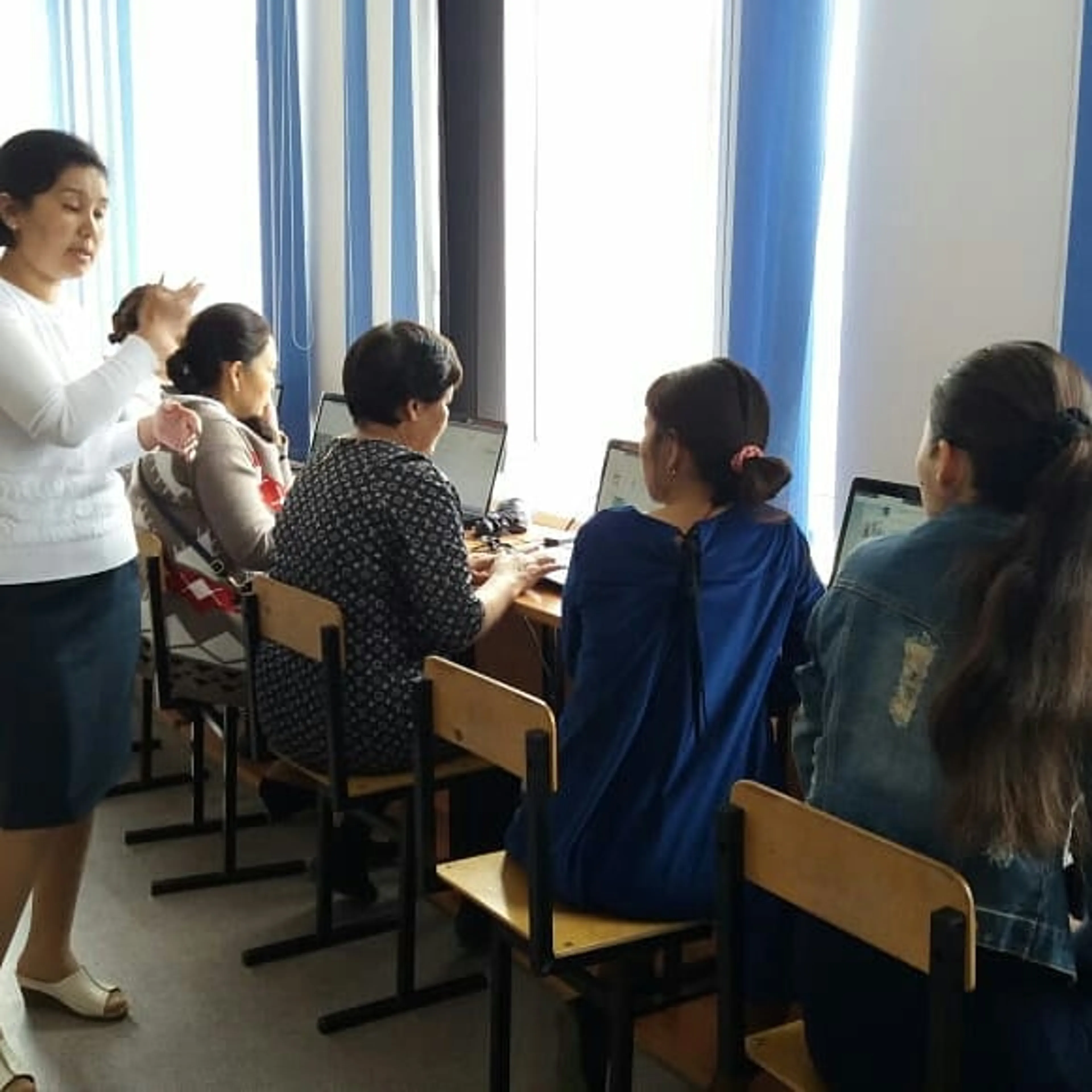 Капитал - В Актюбинской области начали повышать цифровую грамотность населения