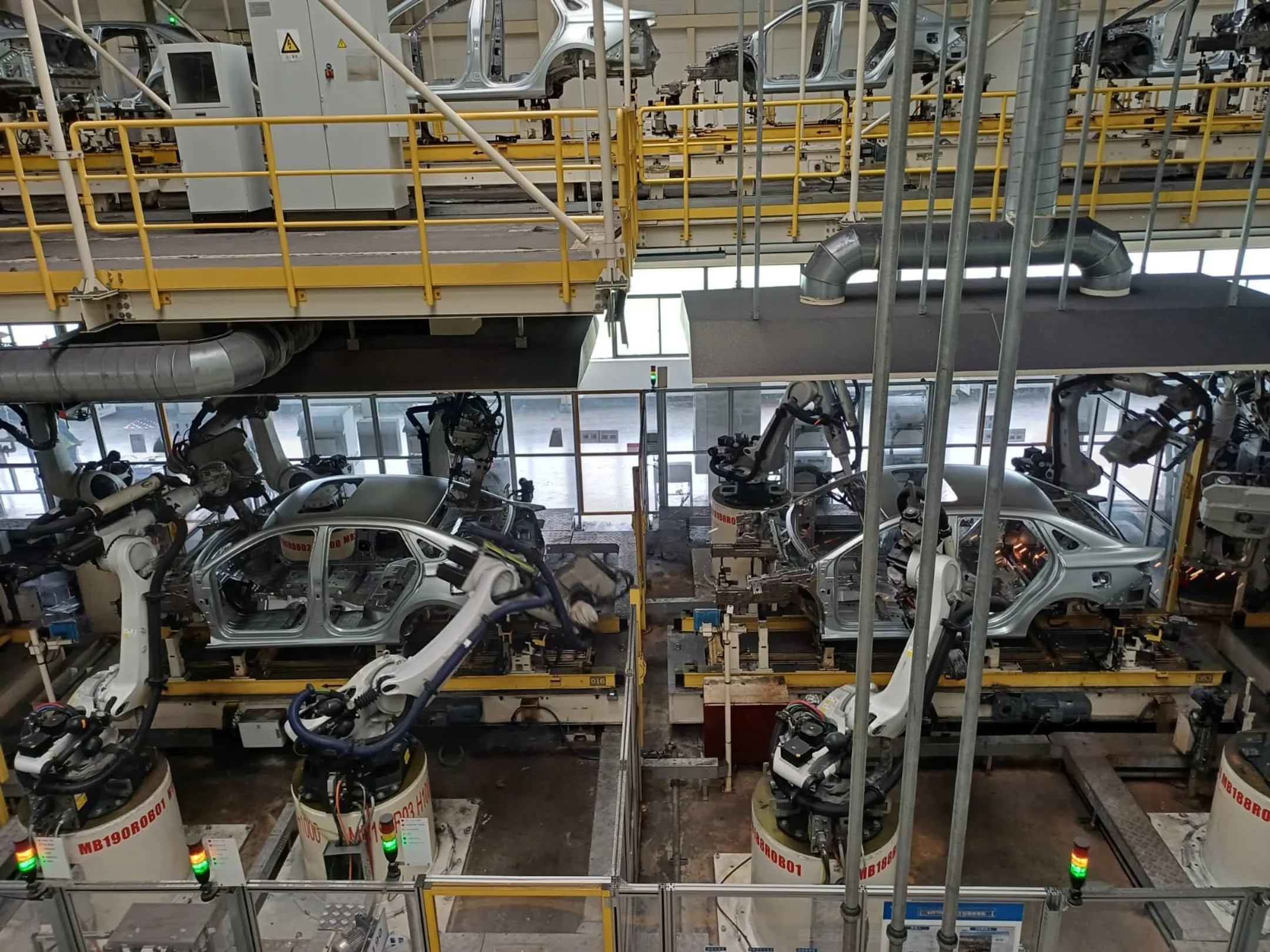 Один автомобиль в минуту: как работают заводы Geely - Image Kapital.kz