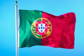 Капитал - Fitch изменило прогноз по рейтингу Португалии