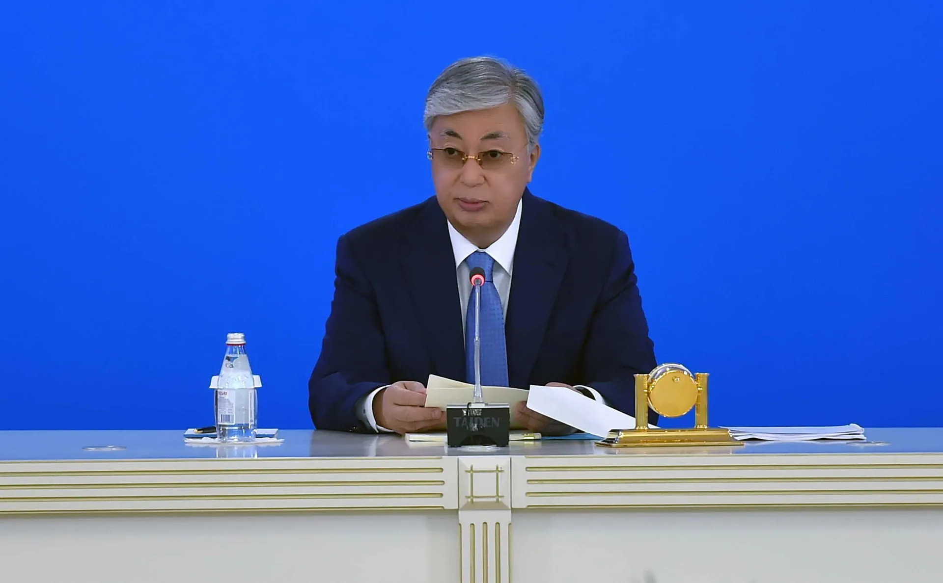 Капитал - Президент поручил разобраться с задержанием врачей в Алматы