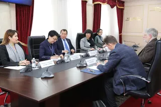 Капитал - Алик Шпекбаев встретился с послом России