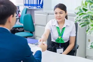 Капитал - В ЦОНах Астаны и Алматы теперь можно купить мобильную ЭЦП