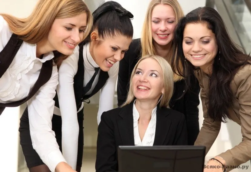 Капитал - 4% казахстанцев хотят работать в женском коллективе