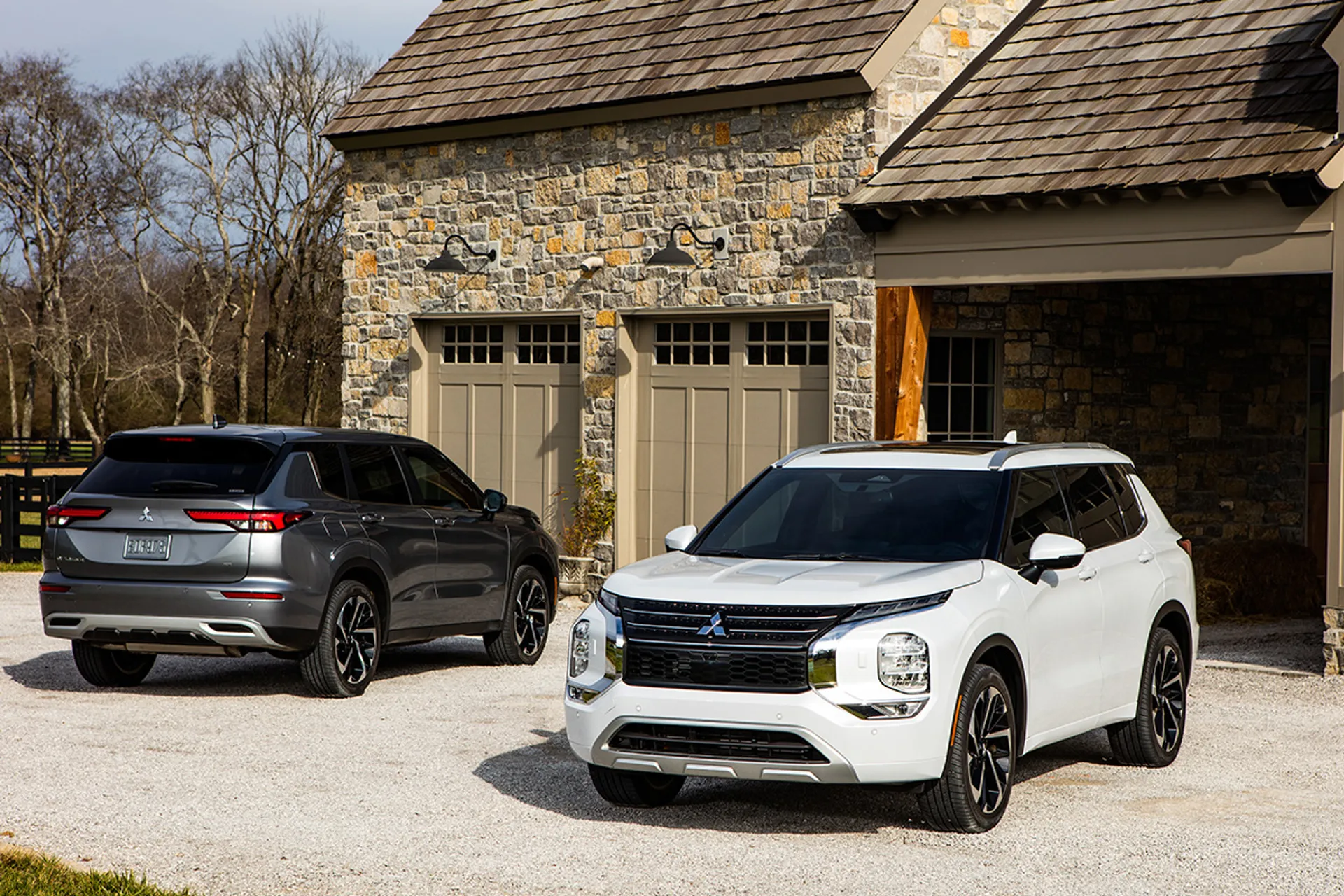 Капитал - Итоги продаж в Казахстане, четвертый Outlander и McLaren Artura