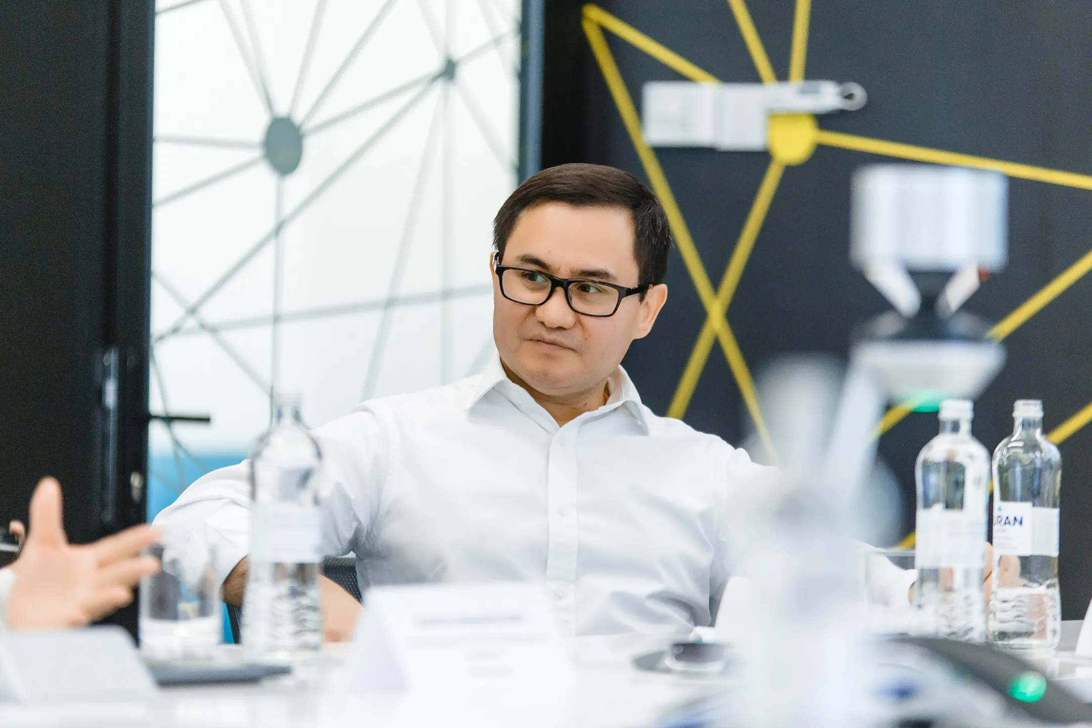 Исполнительный директор по трансформации «Казцинка» Данияр Турсункулов на мероприятии «Digital in mining» Beeline Business Hub