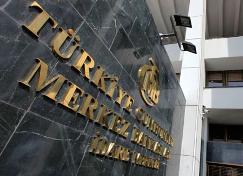 Капитал - Вкладчики снимают деньги со счетов банков Турции