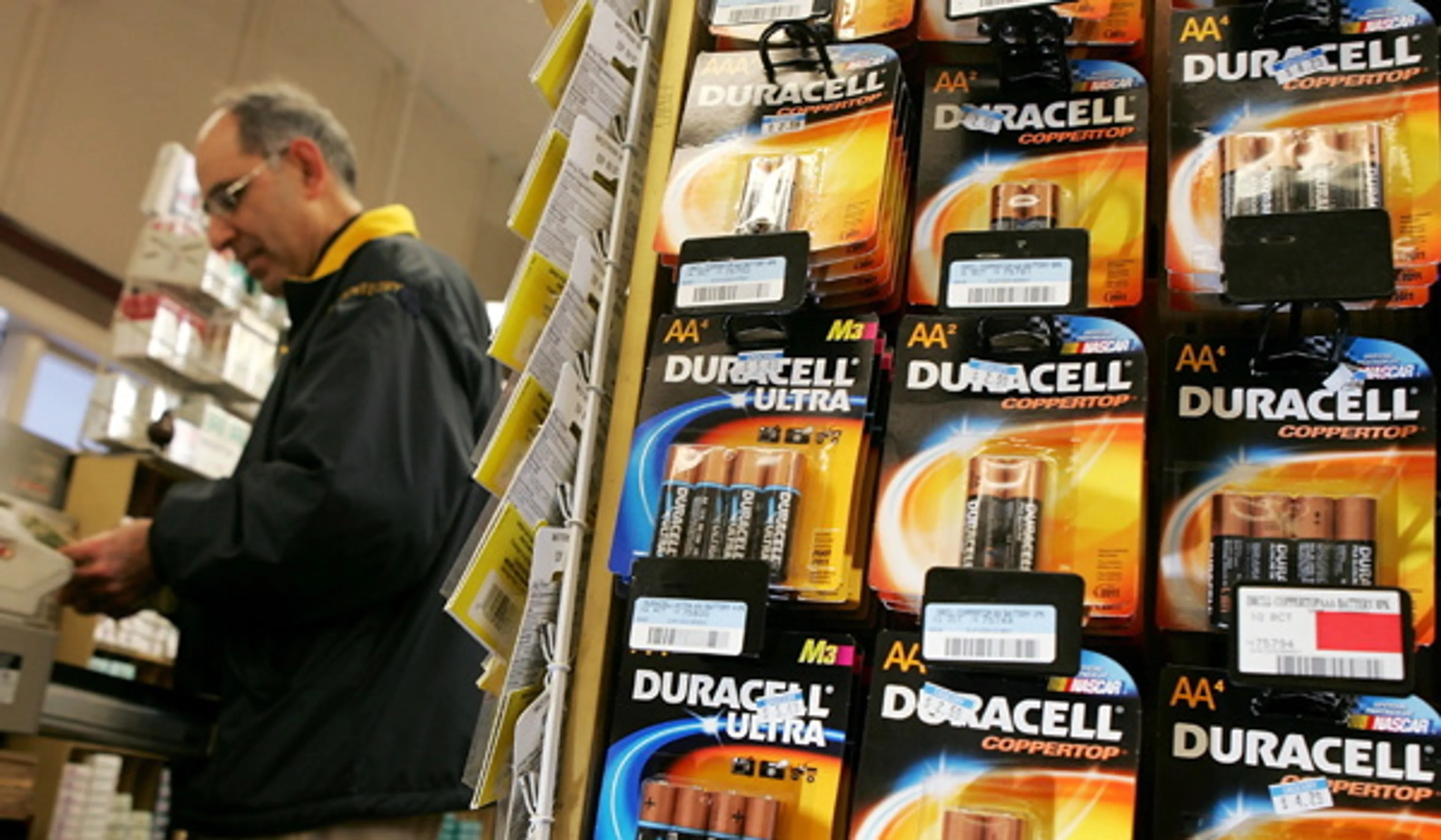 Капитал - Уоррен Баффетт купит Duracell за $4,7 млрд