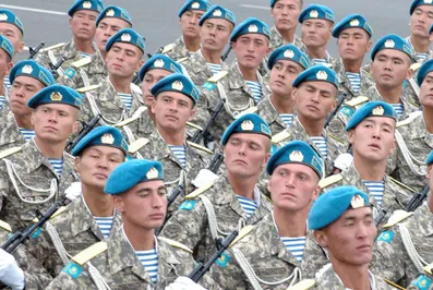 Военные части на юге и западе будут усилены