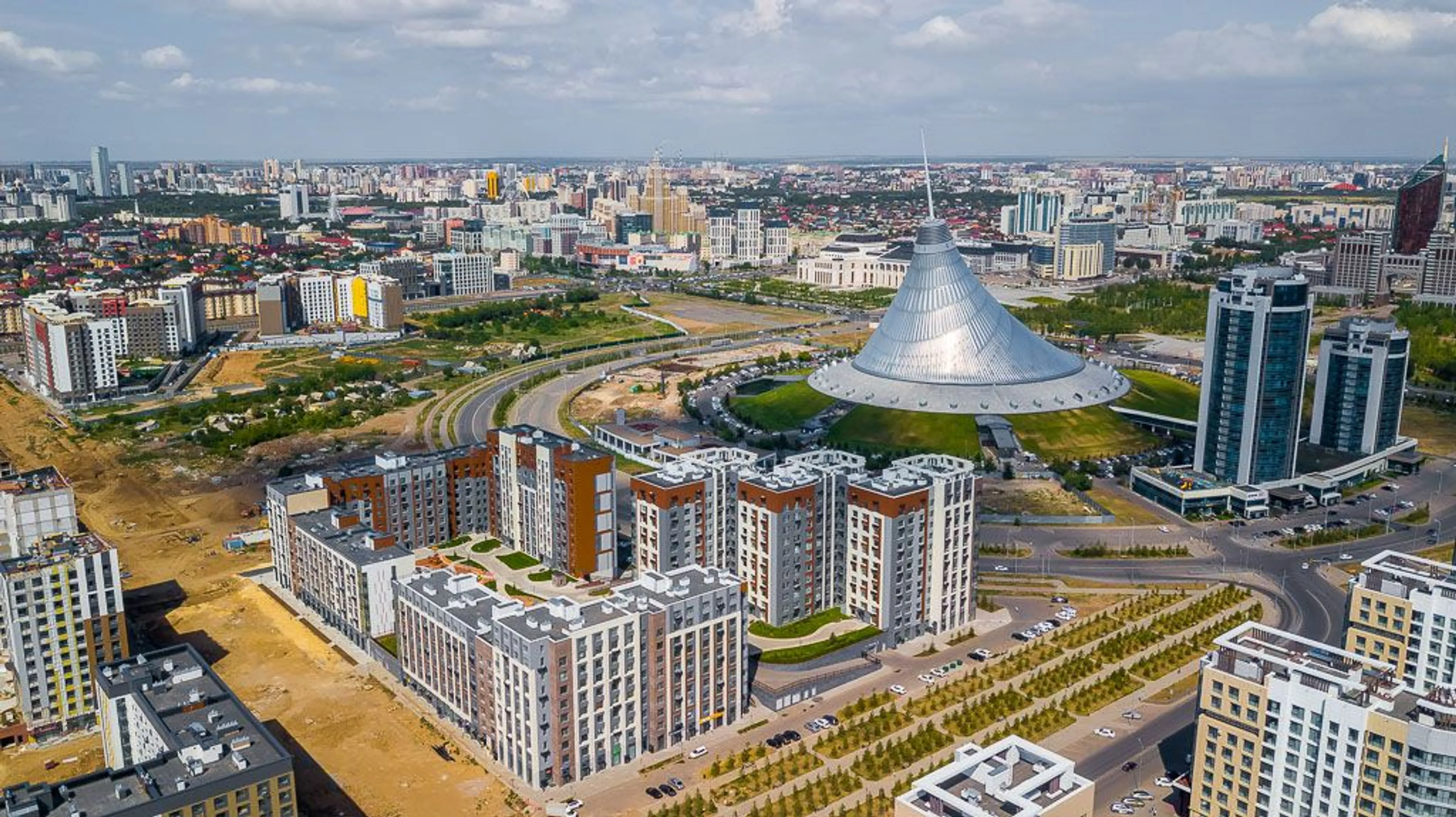 Капитал - В столице сдали жилой квартал возле Хан Шатыра