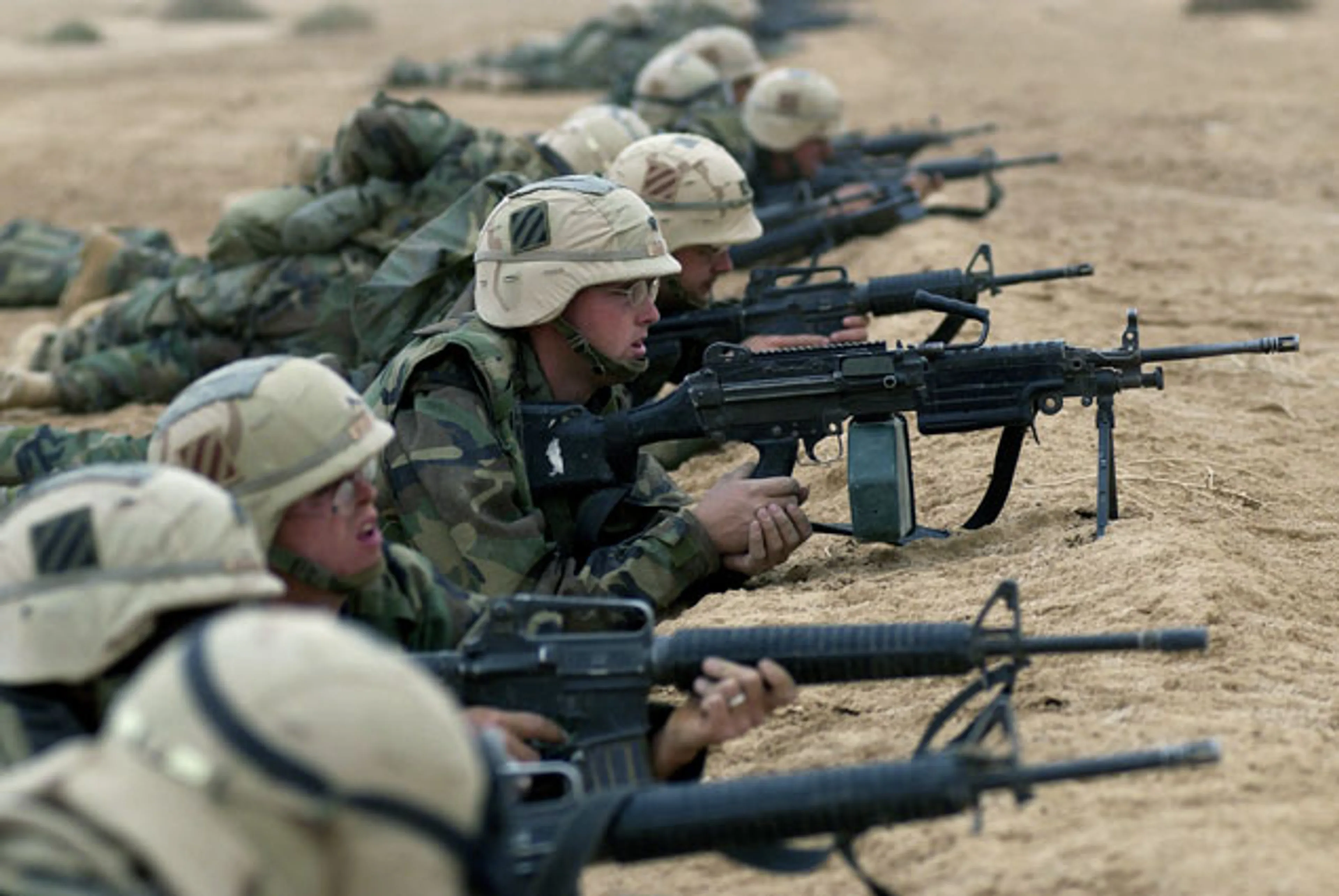 Капитал - США сократят расходы на военные операции за рубежом