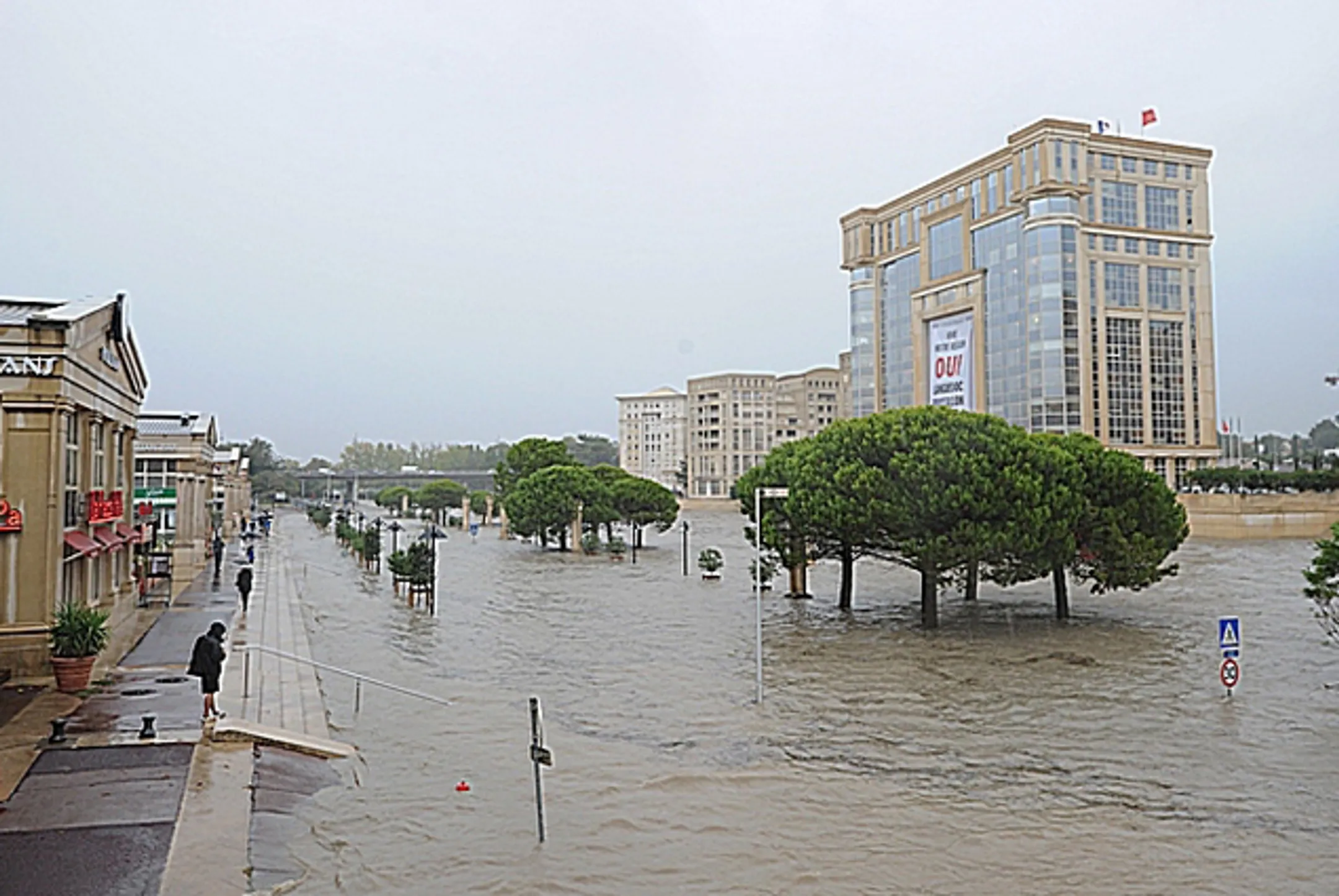 На юге Франции началось сильнейшее наводнение - Image Kapital.kz