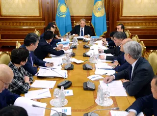 Капитал - Исключить повторение функций между дочками КазМунайГаза