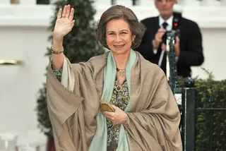 Капитал - Королева Испании будет получать зарплату