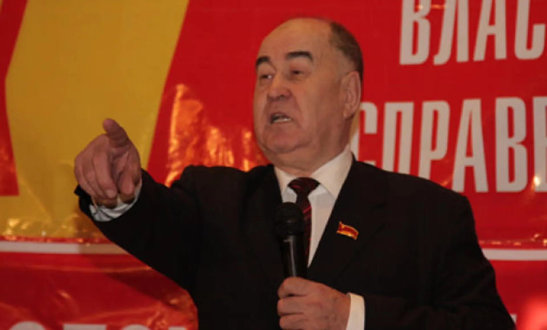 Капитал - Коммунисты выдвинут одного кандидата на пост президента РК