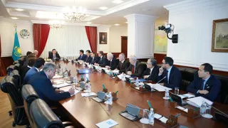 Капитал - Аскар Мамин провел совещание по вопросам развития строительной отрасли