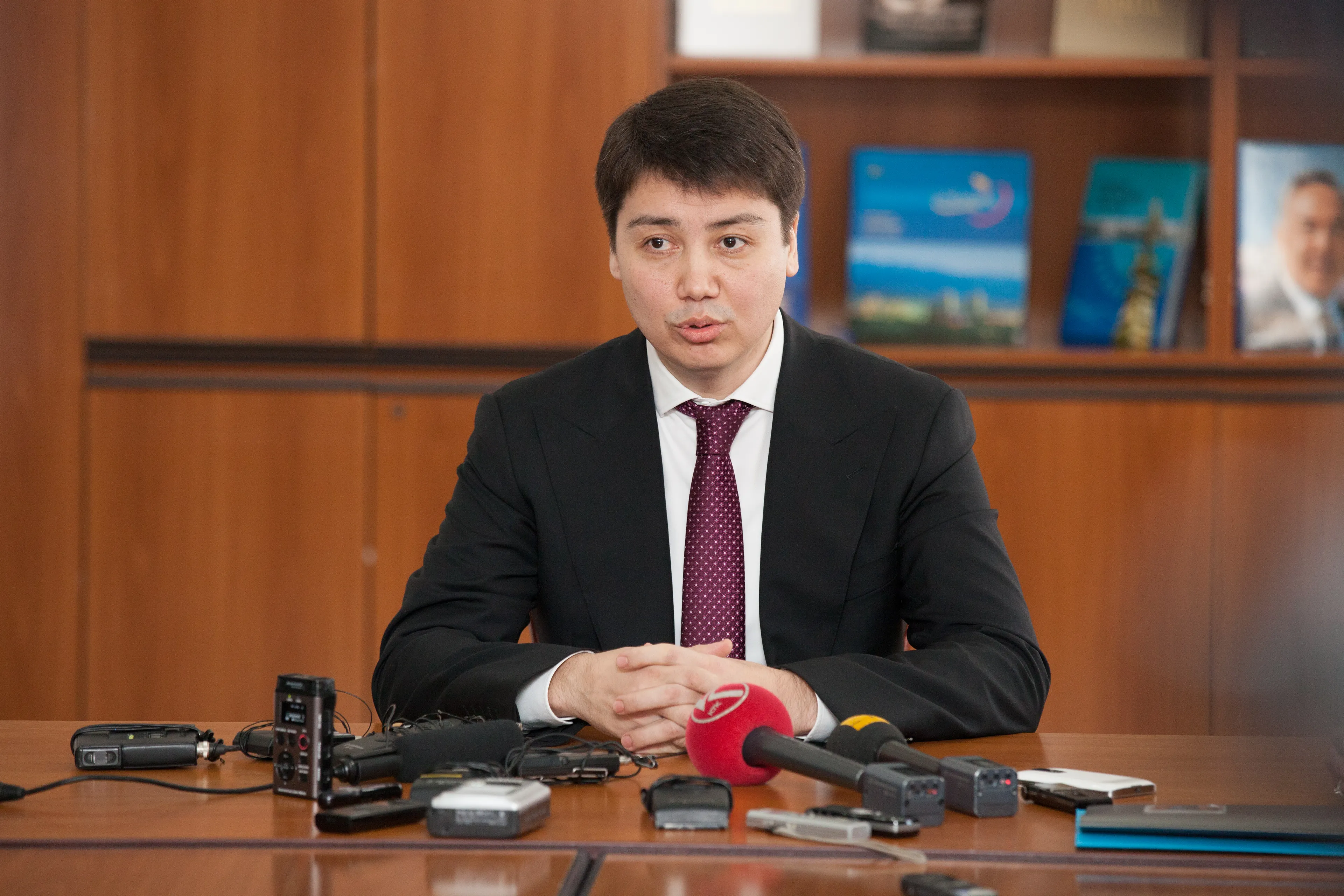 Капитал - Серик Абденов сообщил о своих доходах