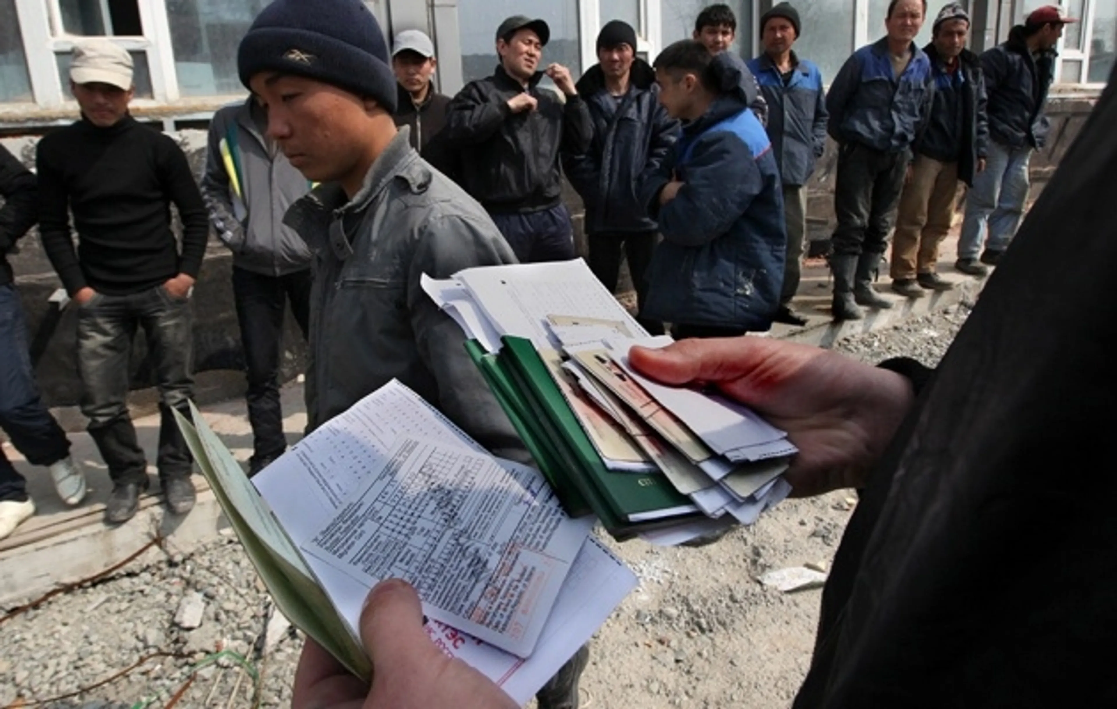 Капитал - Полиция подвела итоги операции «Нелегал»