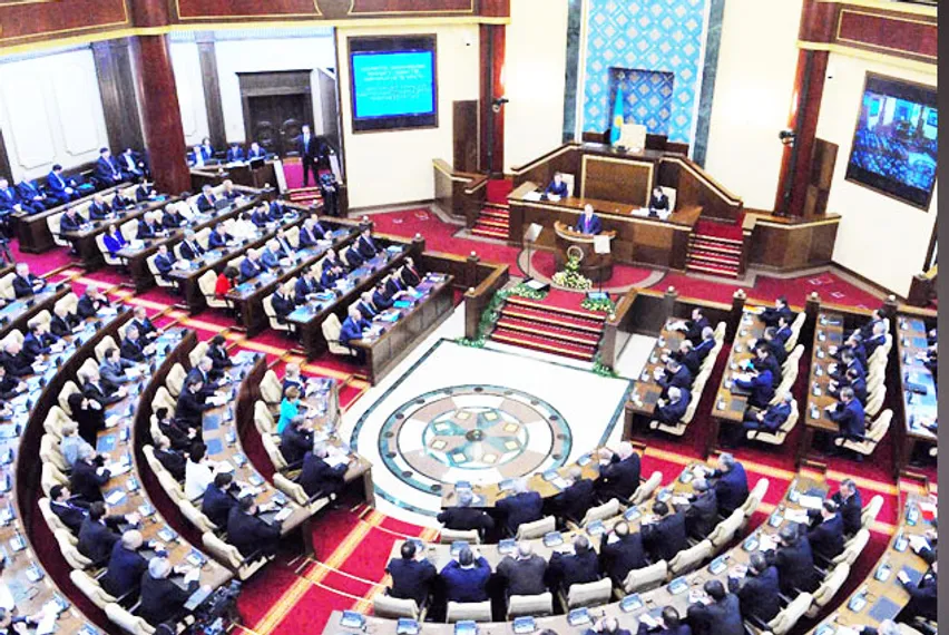 Капитал - Зарегистрировано 135 кандидатов в депутаты маслихатов