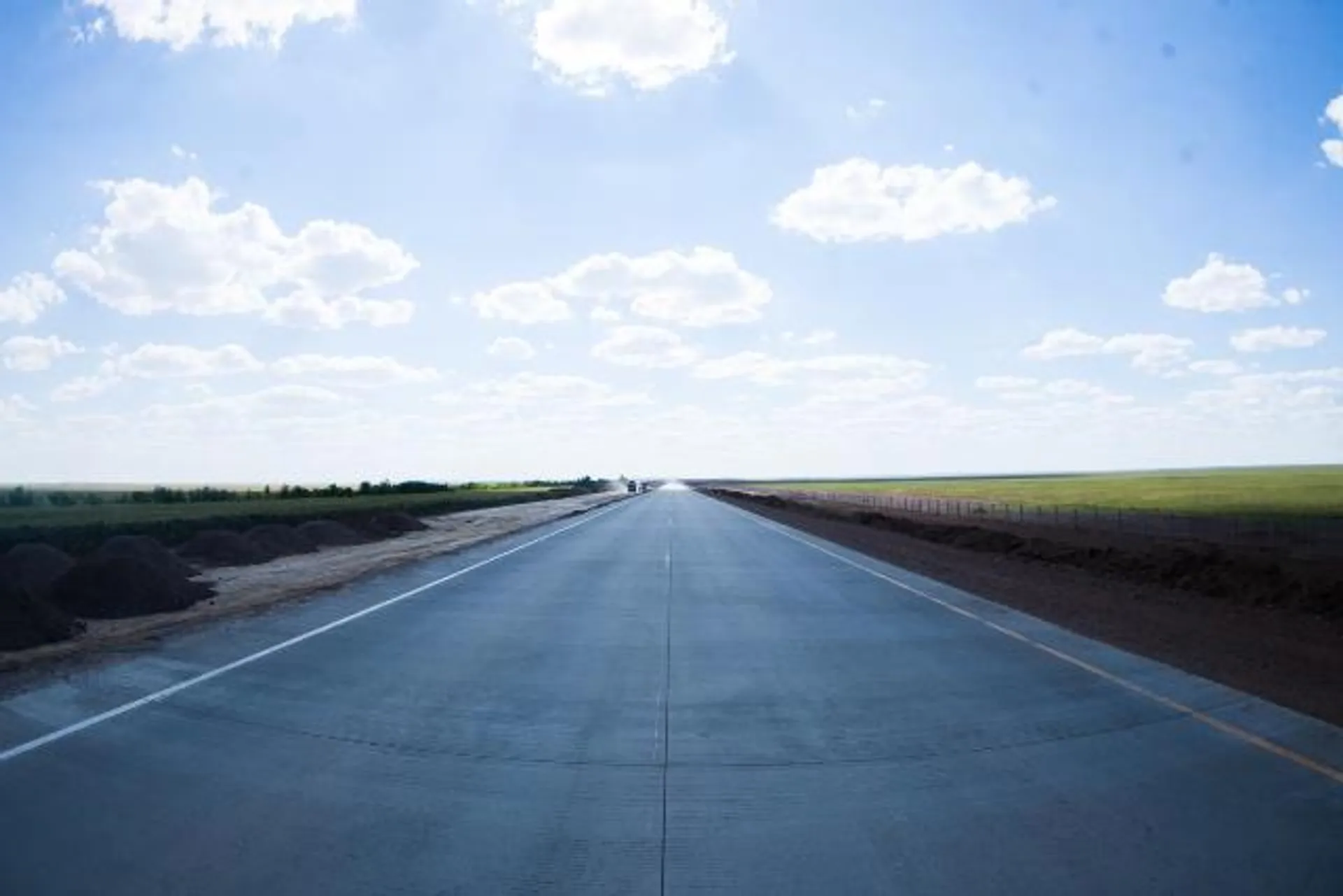 Капитал - От Центра к Востоку: кто и как строит стратегическую дорогу