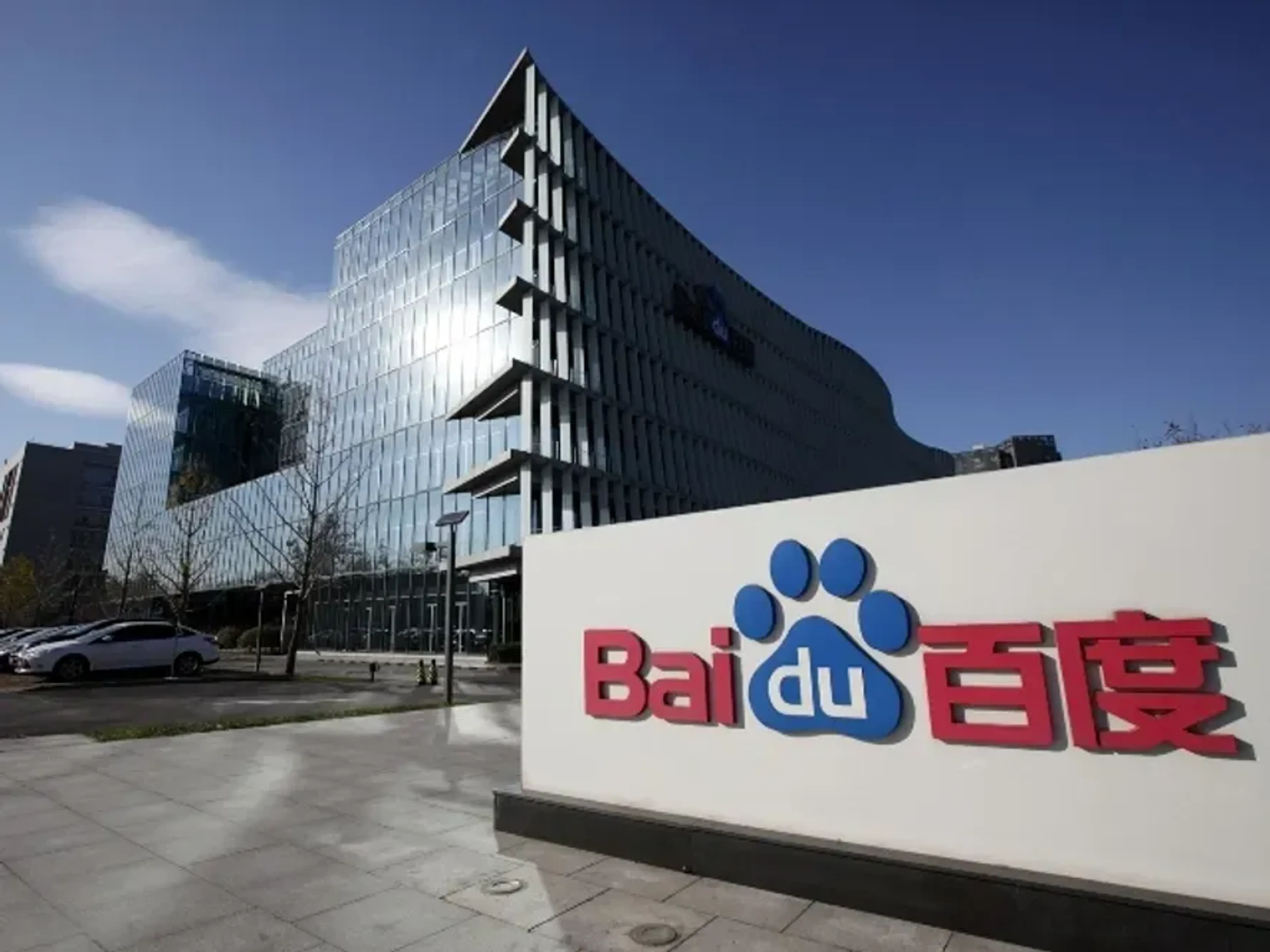 Капитал - Baidu запустит операции сервиса роботакси в Дубае