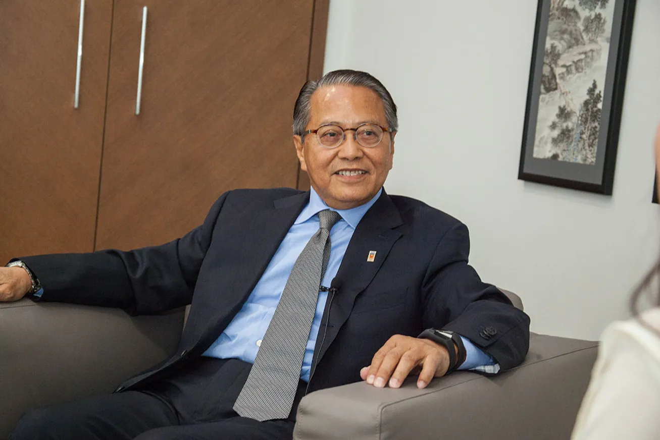 LET’S TALK WITH Anthony Espina - фото kapital.kz