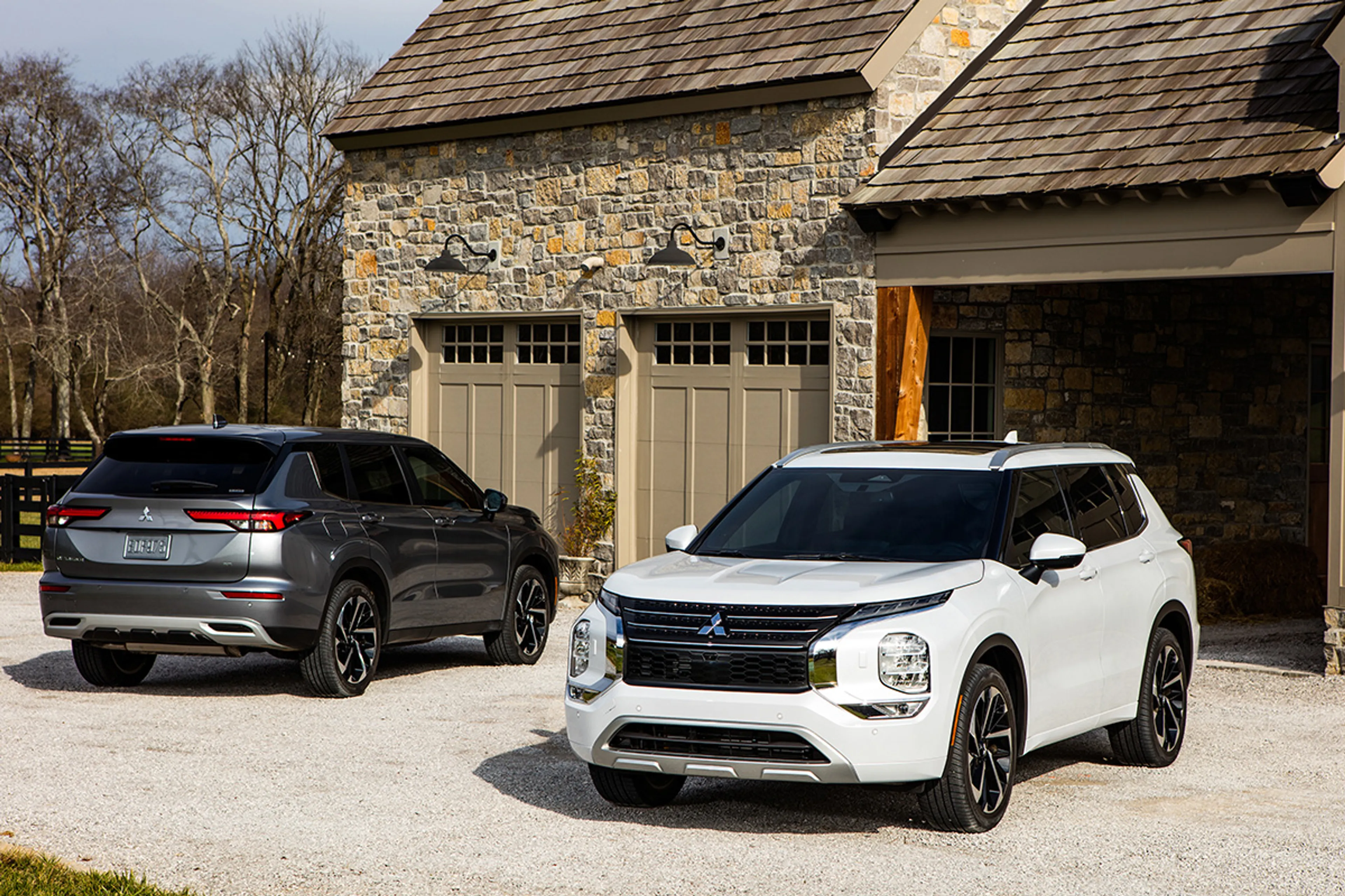 Капитал - Итоги продаж в Казахстане, четвертый Outlander и McLaren Artura