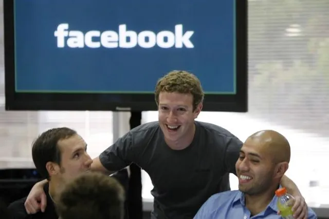 Из-за Facebook могут отказать в банковском кредите