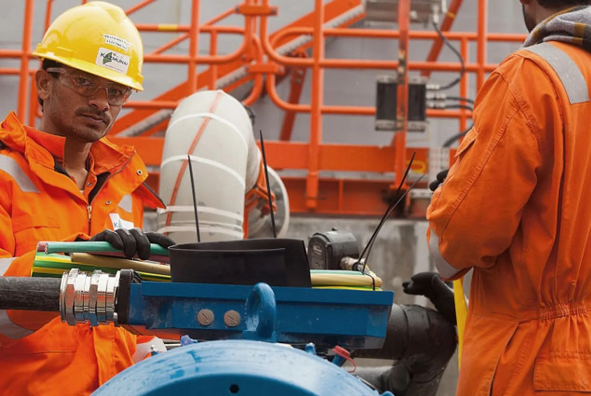 Капитал - Кто займется заменой труб на Кашагане?