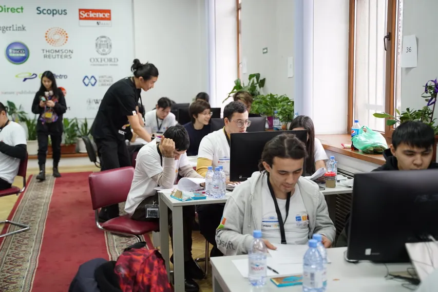 Капитал - Команда из КБТУ прошла в финал международной олимпиады ICPC