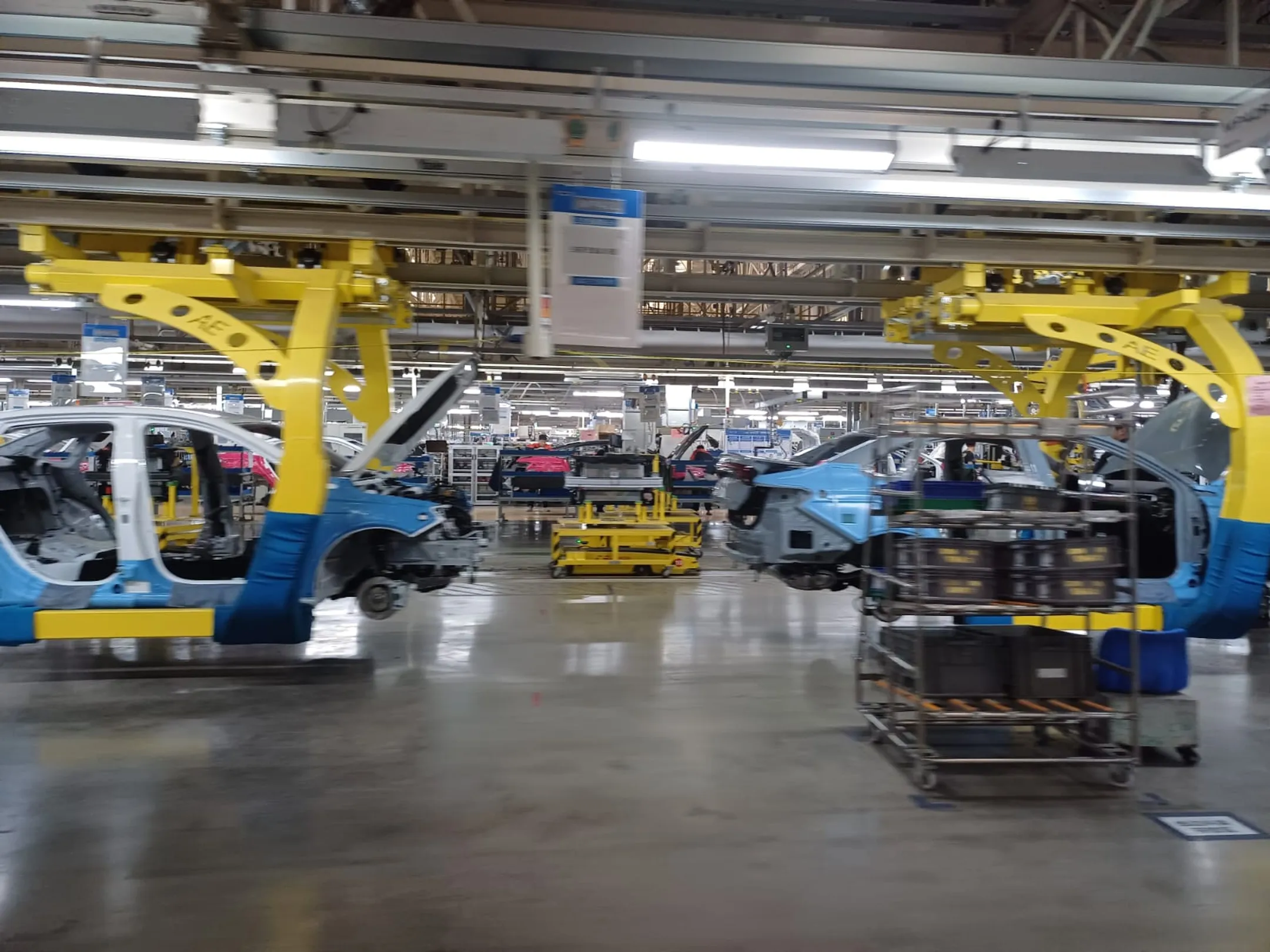 Один автомобиль в минуту: как работают заводы Geely - Image Kapital.kz