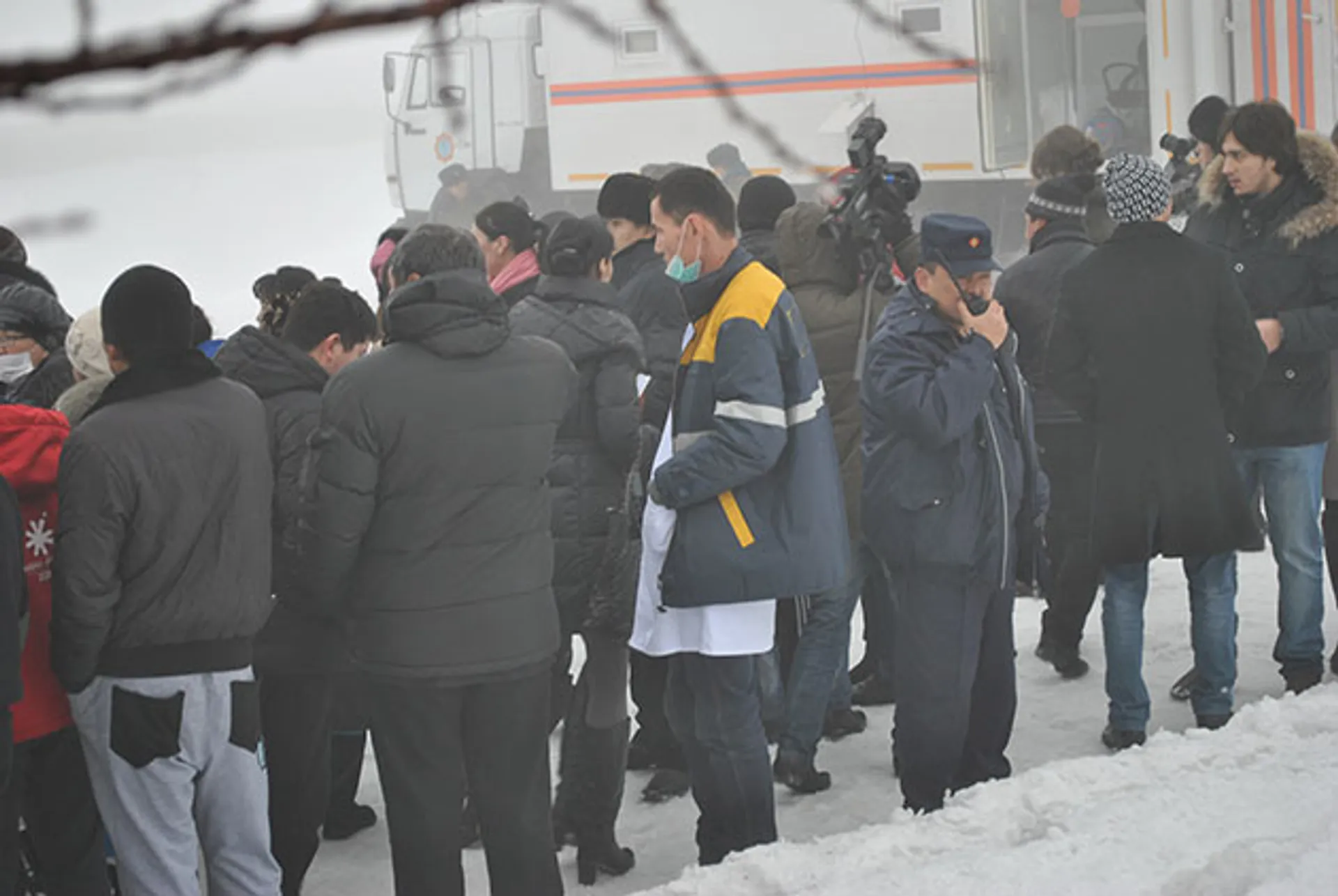 Капитал - На месте падения самолета работают 123 человека