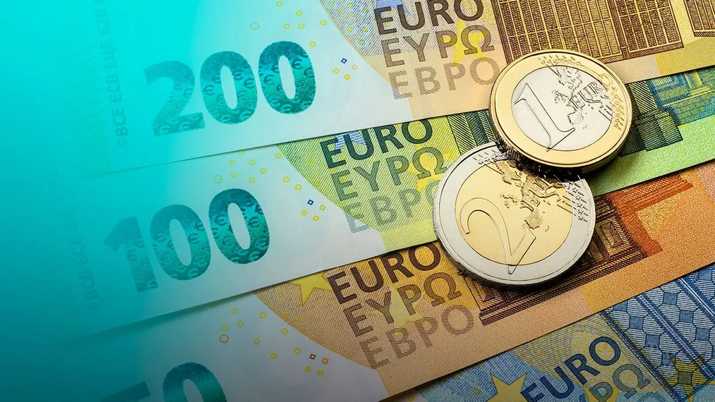 Капитал - Рынок валютных вкладов, в какие банки несут доллары и евро казахстанцы?