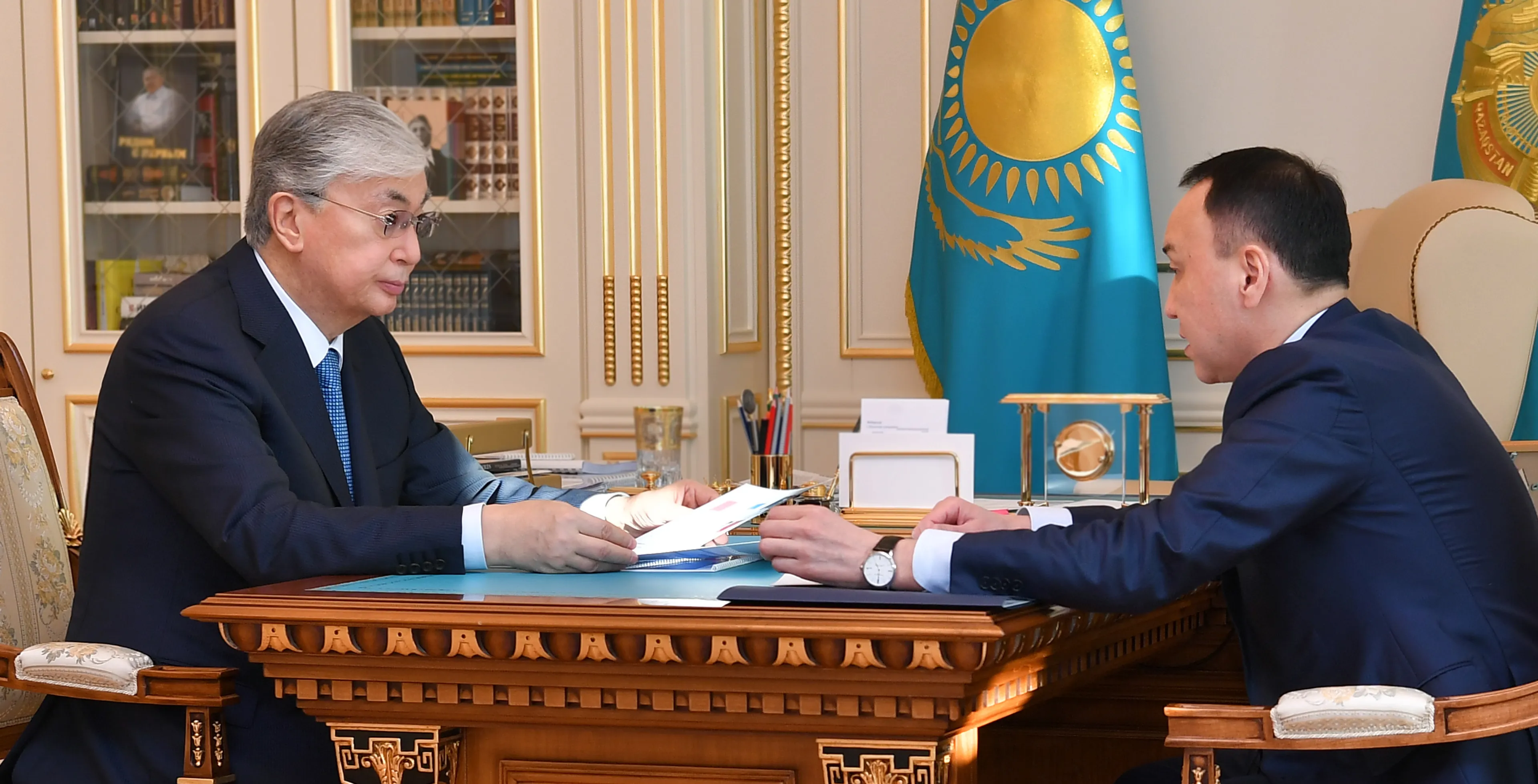 Бейбут Атамкулов рассказал о реализации трех госпрограмм - фото kapital.kz