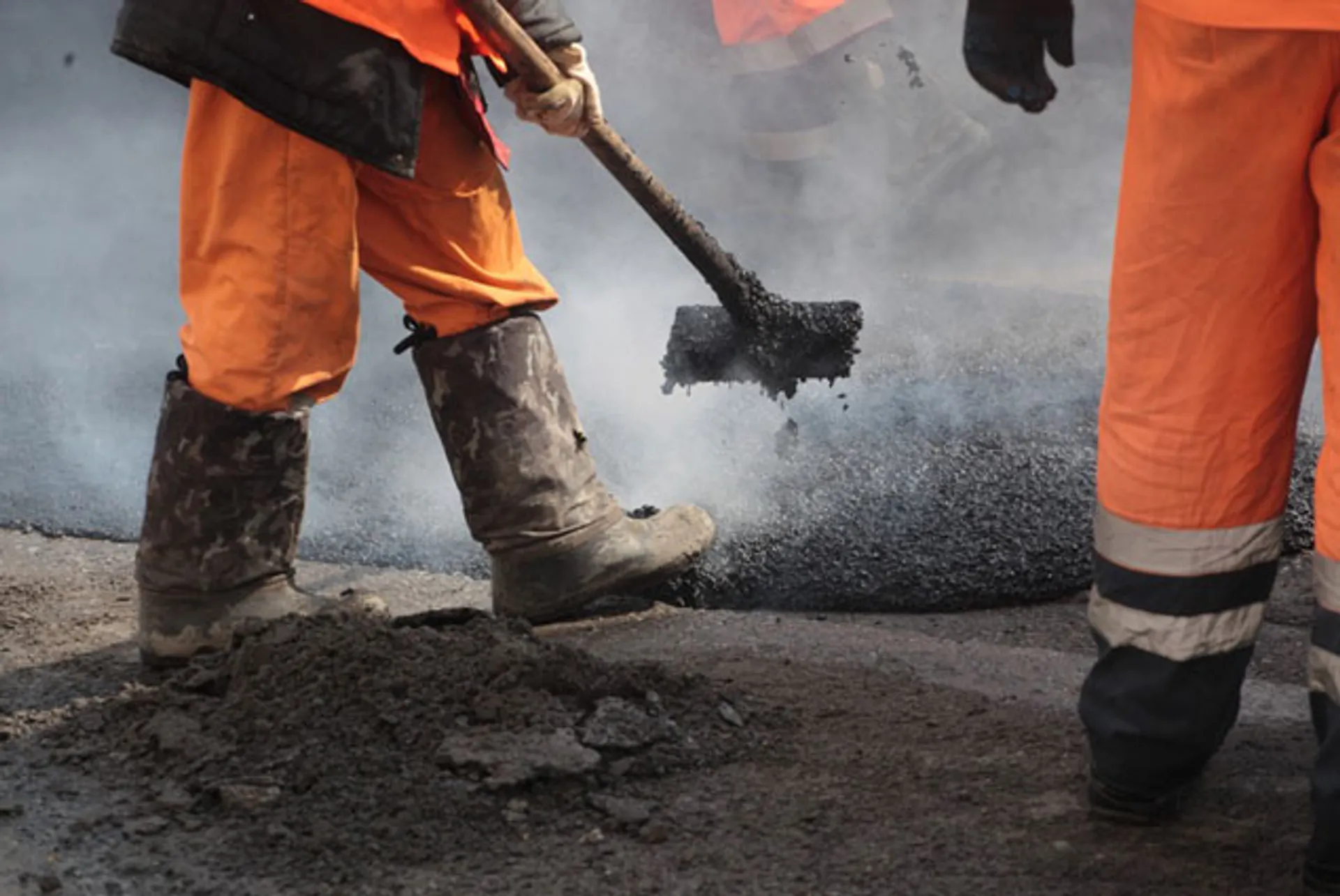 Капитал - 2,6 млрд тенге потратят на ремонт дорог Караганды