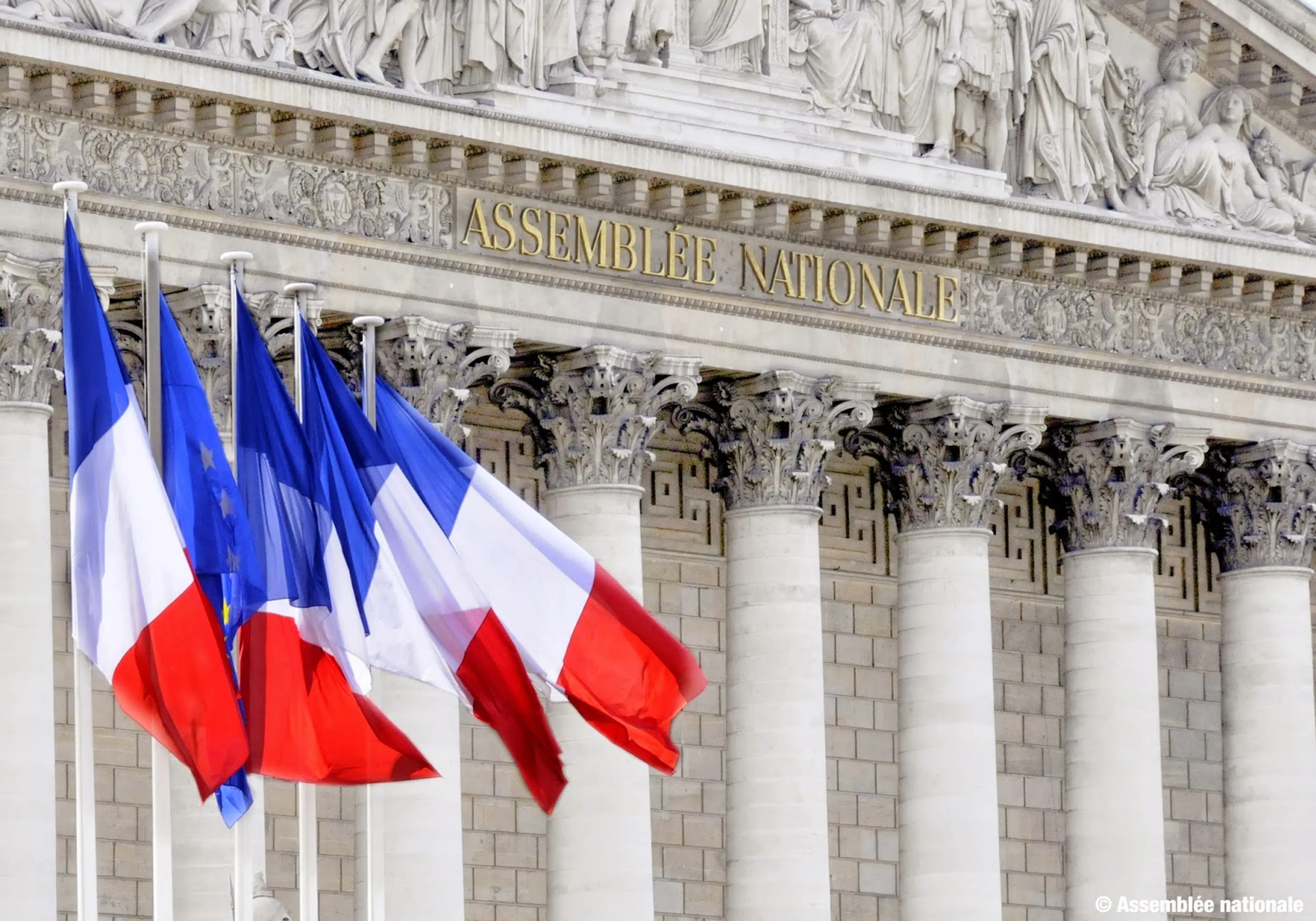 Капитал - Во Франции сократят около 4,5 тысяч госслужащих