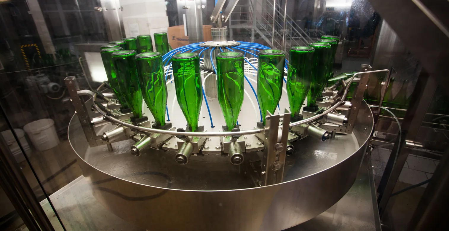 Недобросовестные импортеры обманывают не только потребителей, но и государство - фото kapital.kz