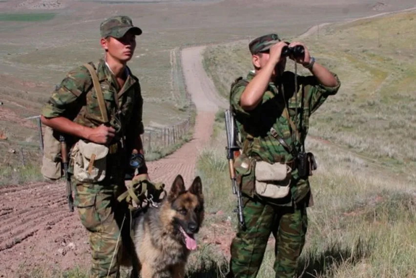 Капитал - Более 30 пограничников наказаны за коррупцию