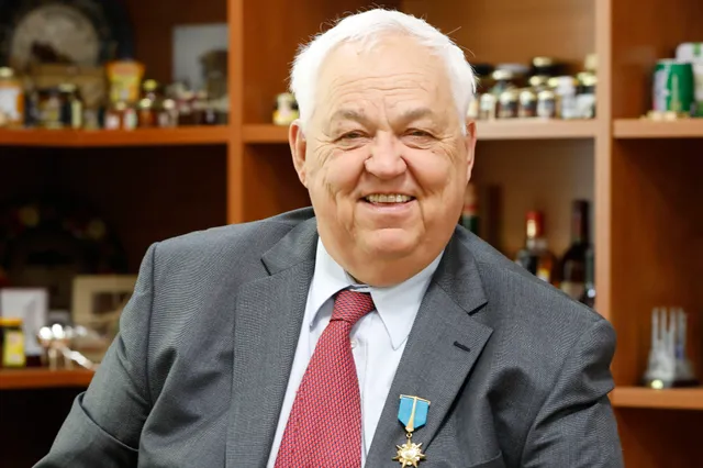 Время