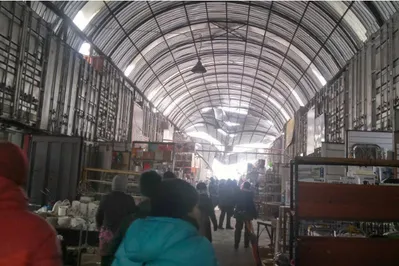 На одном из рынков Алматы обрушилась часть крыши