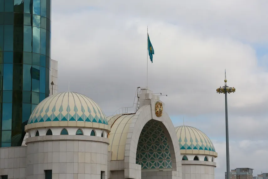 Капитал - Депутаты избрали председателей комитетов сената